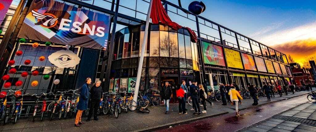 Groningen's Nieuwe Poort Faces Delays and Rising Costs
