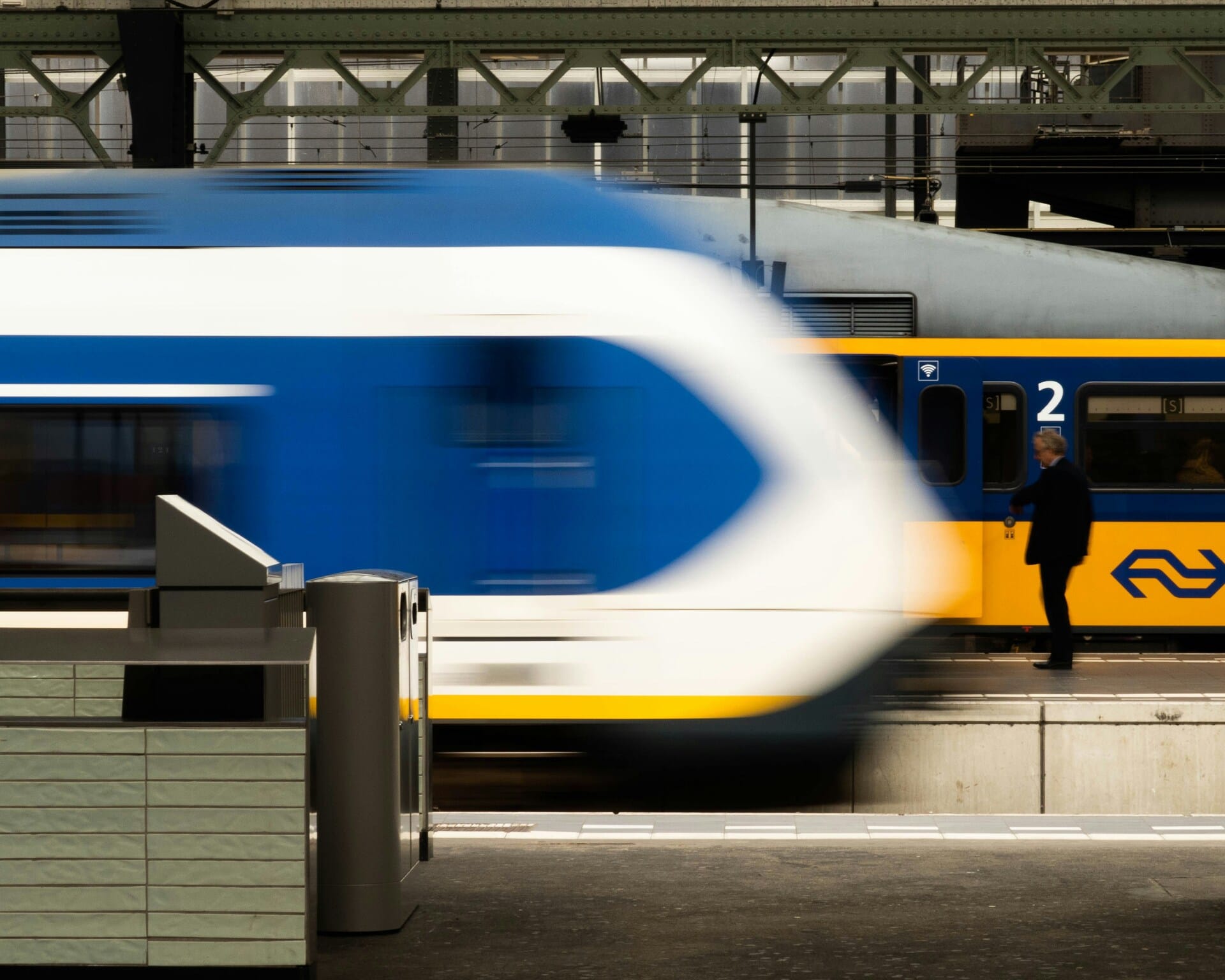 NS Will Start a 2-Year Baton Pilot for Rail Security Officers