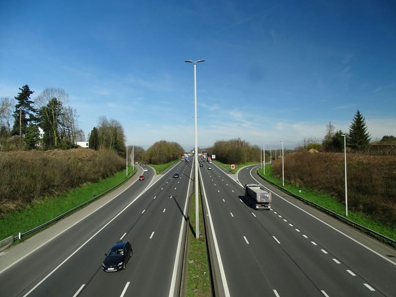 Three Hurt in 10-Car Groningen Crash; Rush-Hour Jams Reach 1,100km post image