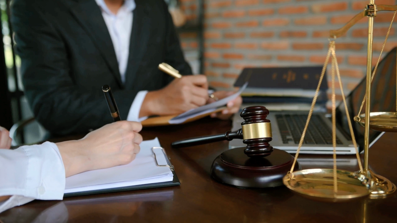 Dutch Bill Aims to Let Children Have Up to Four Legal Parents post image